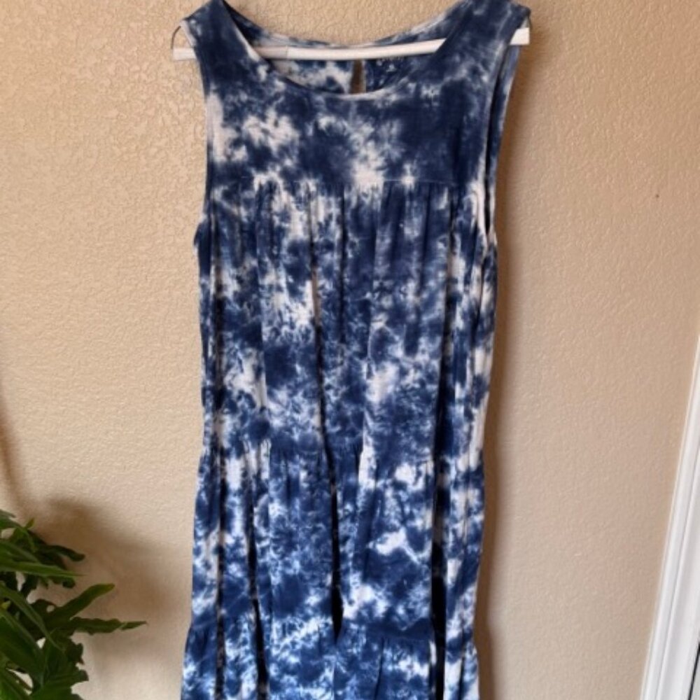 Wimberly Blue & White Tie-Dye Midi Dress – XL, Flowy & Perfect for Summer!